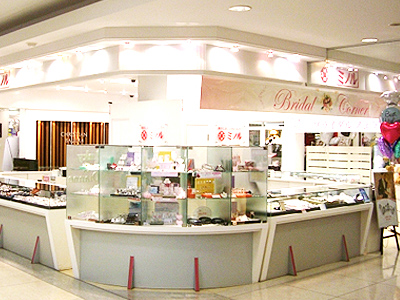 MINORU イオン・アクア近江八幡店